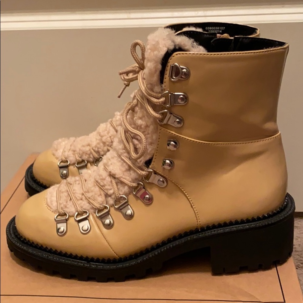 ASOS shearling boot - Picture 2 of 4